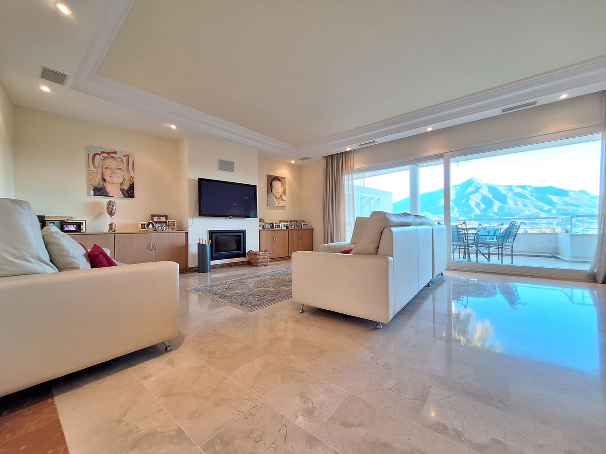 Appartement te koop in Nueva Andalucía | 3 slaapkamers H5264248