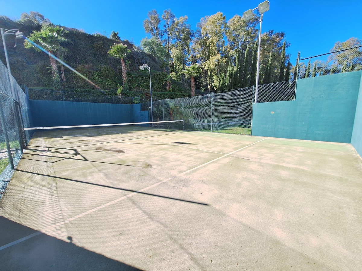 Appartement te koop in Nueva Andalucía | 3 slaapkamers H5264248