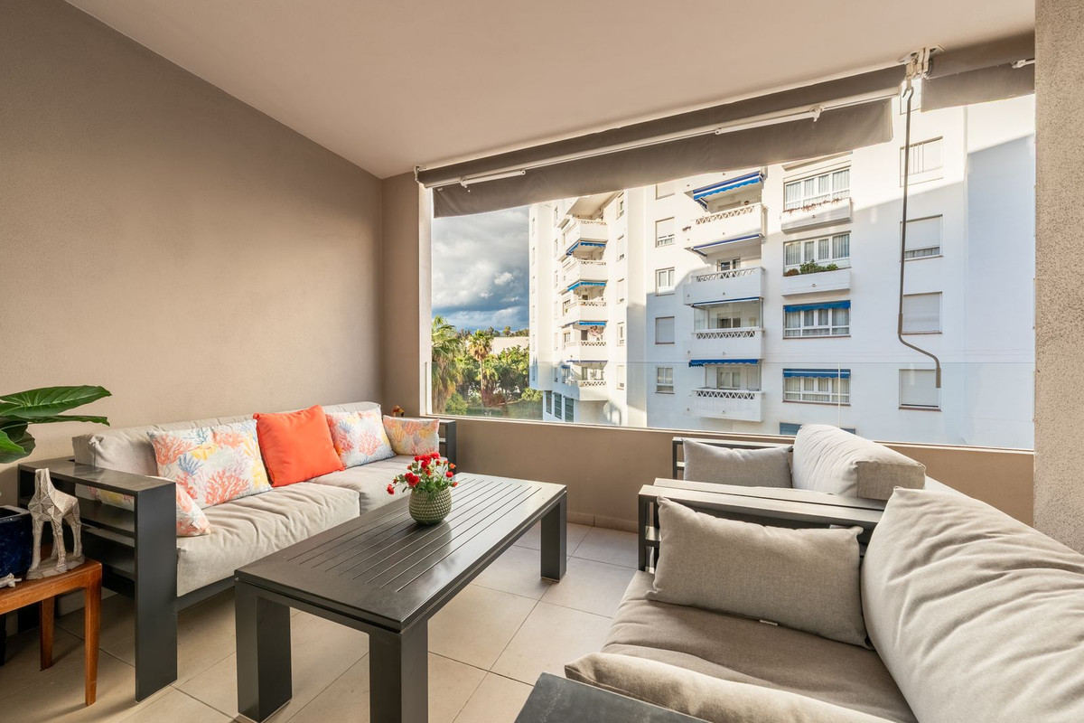 Appartement te koop in Nueva Andalucía | 3 slaapkamers H5264257