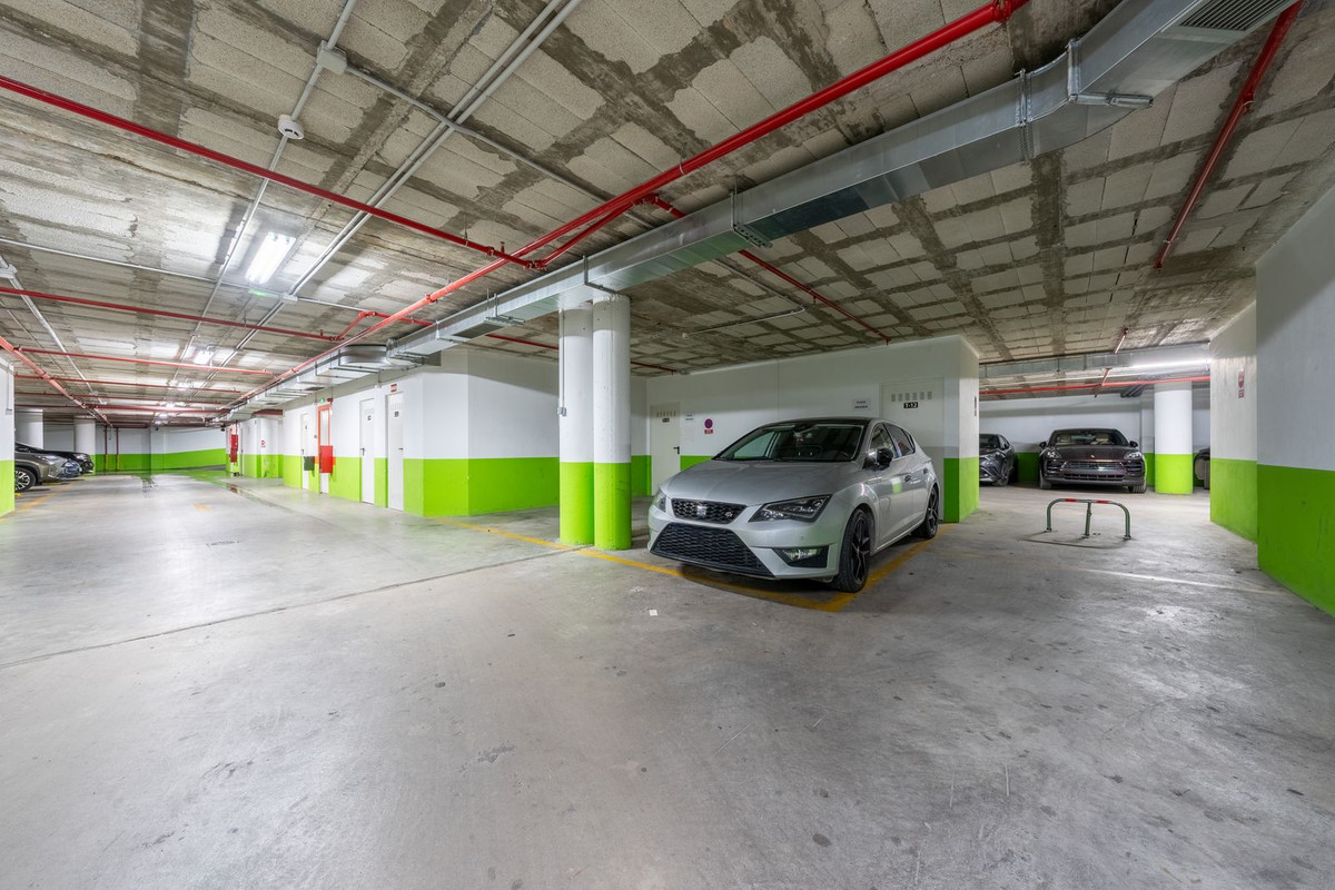 Appartement te koop in Nueva Andalucía | 3 slaapkamers H5264257