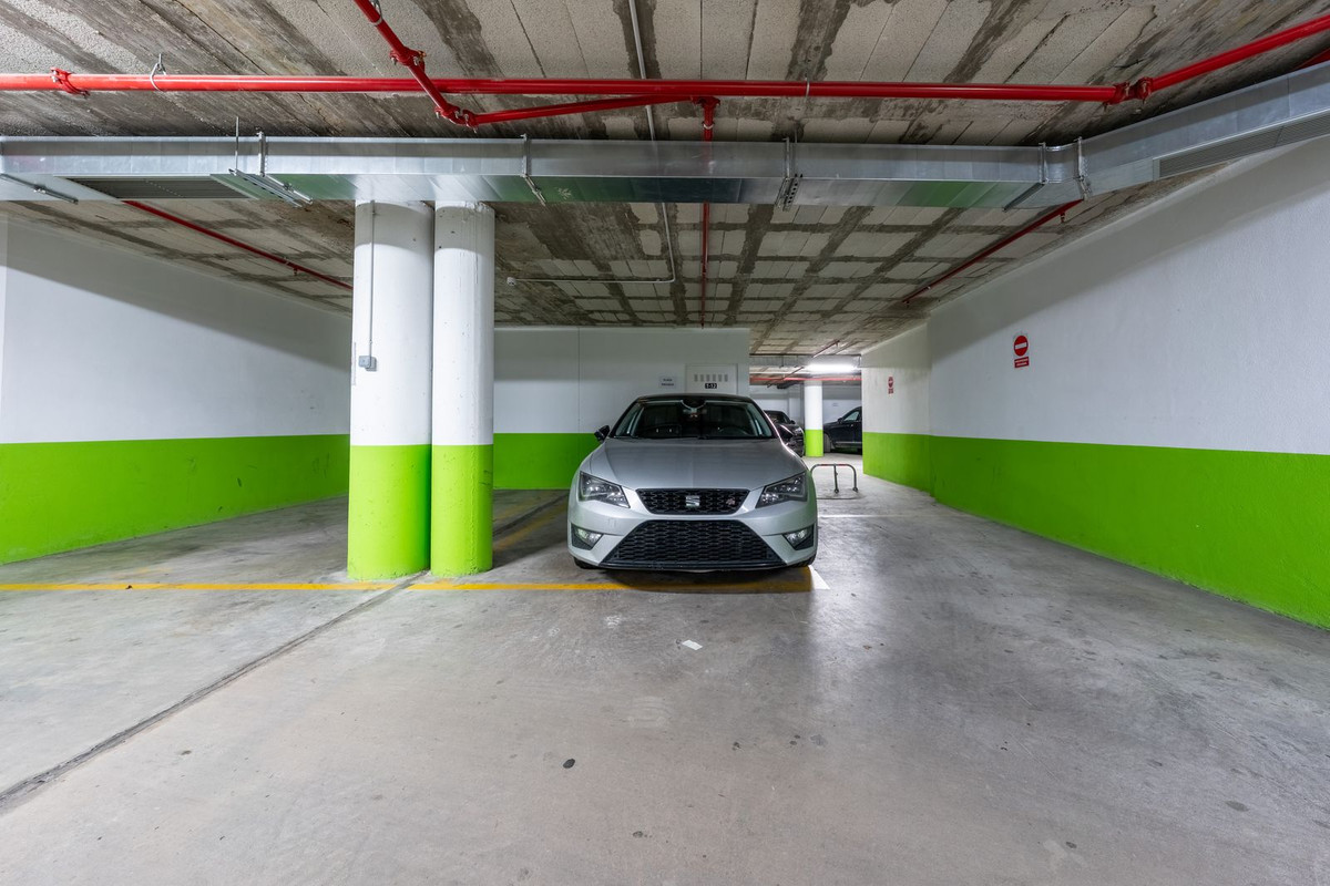 Appartement te koop in Nueva Andalucía | 3 slaapkamers H5264257