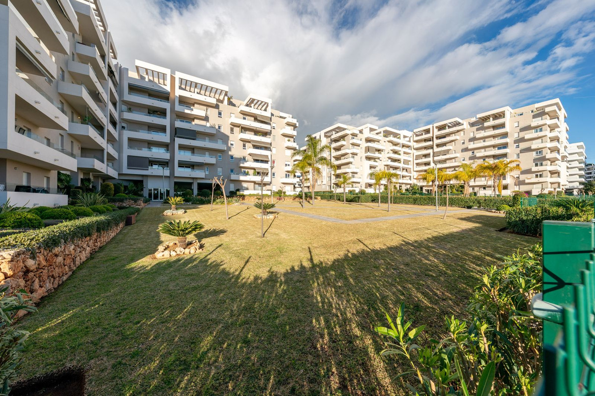 Appartement te koop in Nueva Andalucía | 3 slaapkamers H5264257