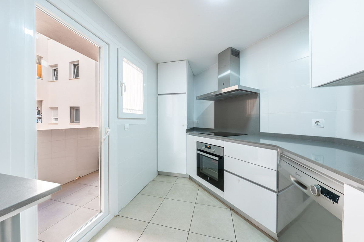 Appartement te koop in Nueva Andalucía | 3 slaapkamers H5264257