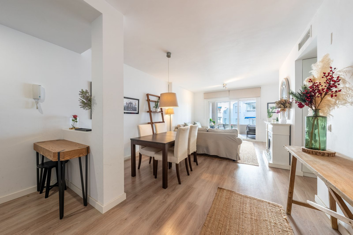 Appartement te koop in Nueva Andalucía | 3 slaapkamers H5264257