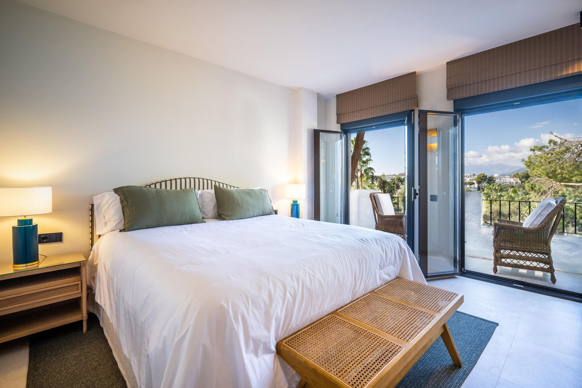 Appartement te koop in Nueva Andalucía | 3 slaapkamers H5264368