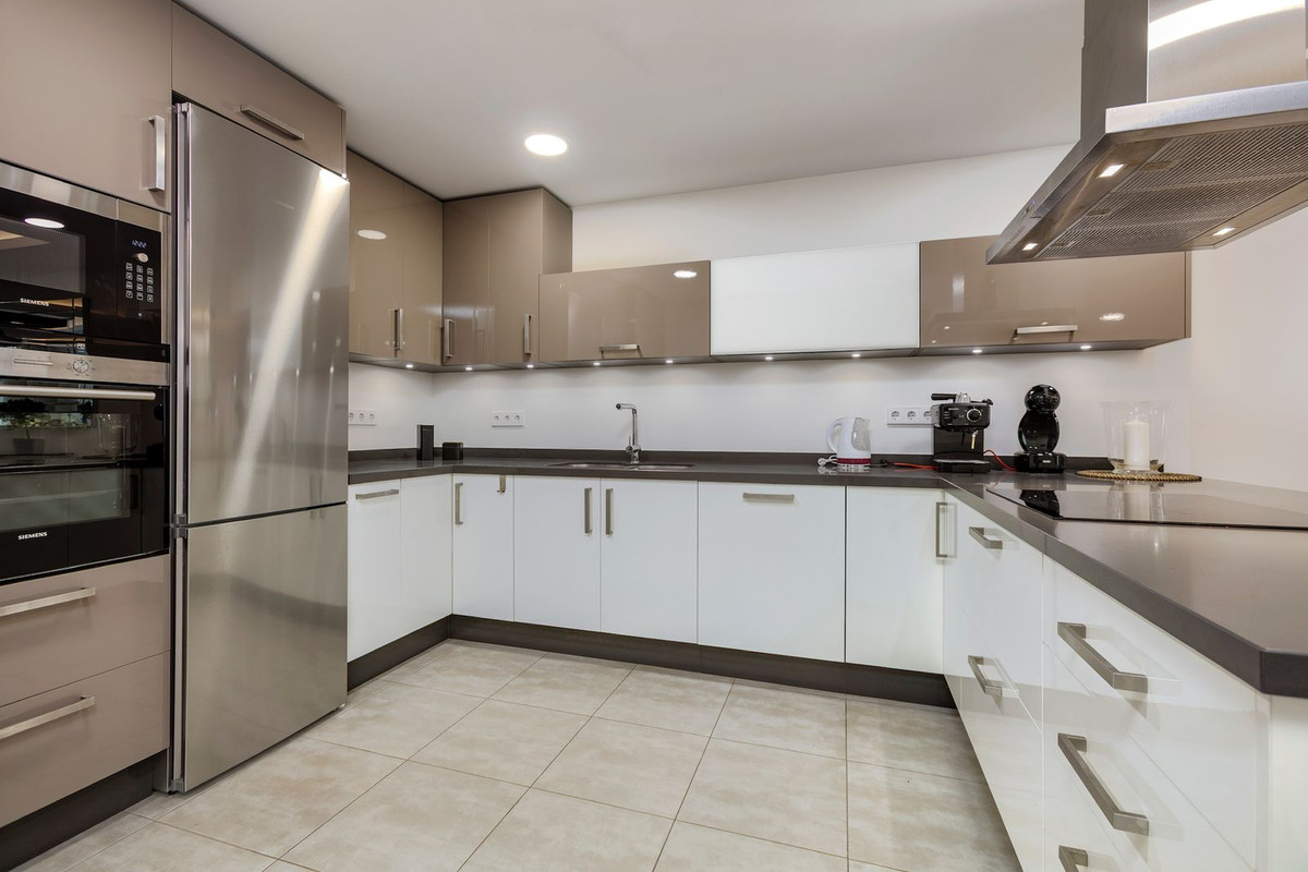 Huis te koop in Nueva Andalucía | 3 slaapkamers H5264716