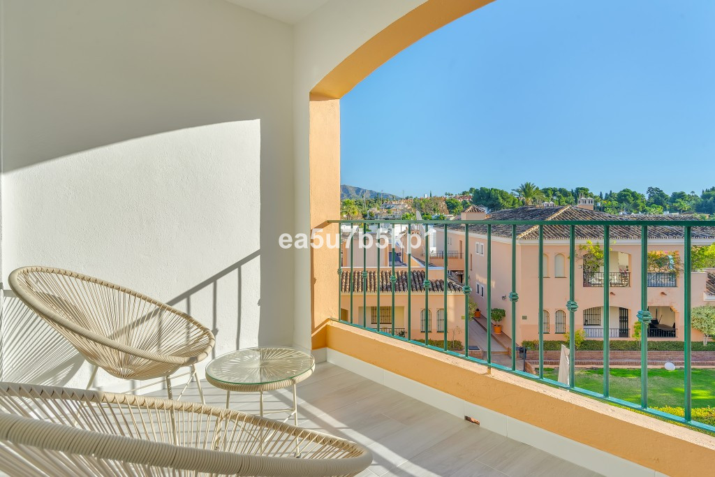 Appartement te koop in Nueva Andalucía | 3 slaapkamers H5265763