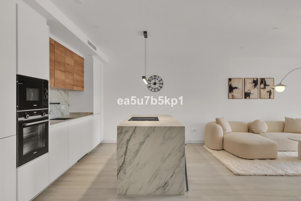 Appartement te koop in Nueva Andalucía | 3 slaapkamers H5265763