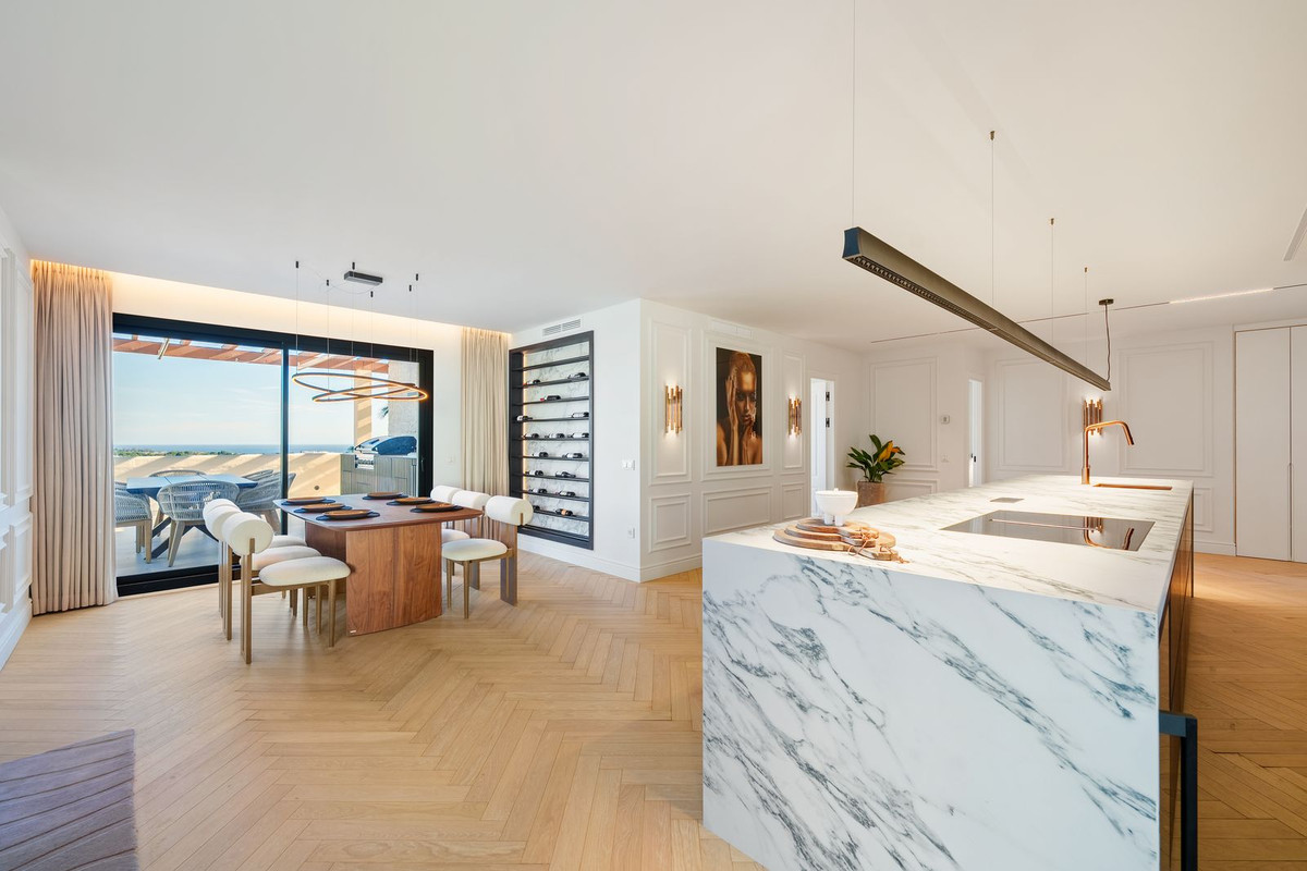 Appartement te koop in Nueva Andalucía | 3 slaapkamers H5272087