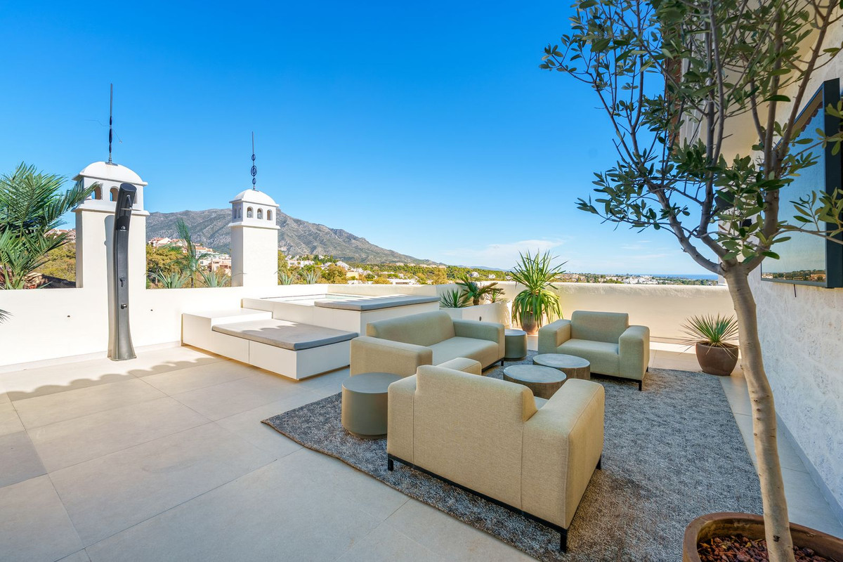 Appartement te koop in Nueva Andalucía | 3 slaapkamers H5272087