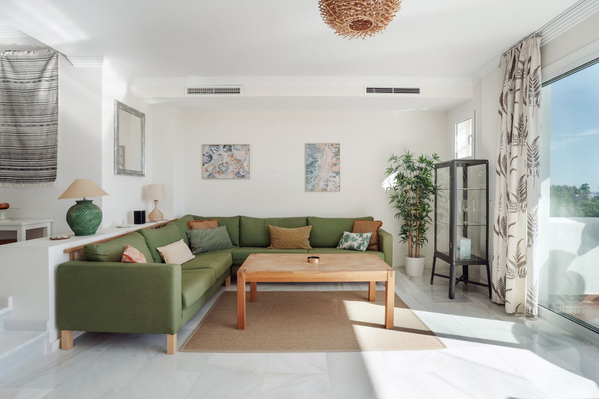 Appartement te koop in Nueva Andalucía | 2 slaapkamers H5272321