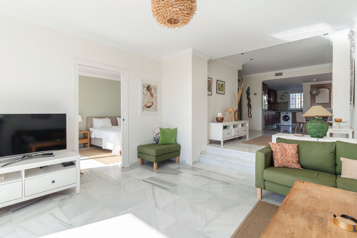 Appartement te koop in Nueva Andalucía | 2 slaapkamers H5272321