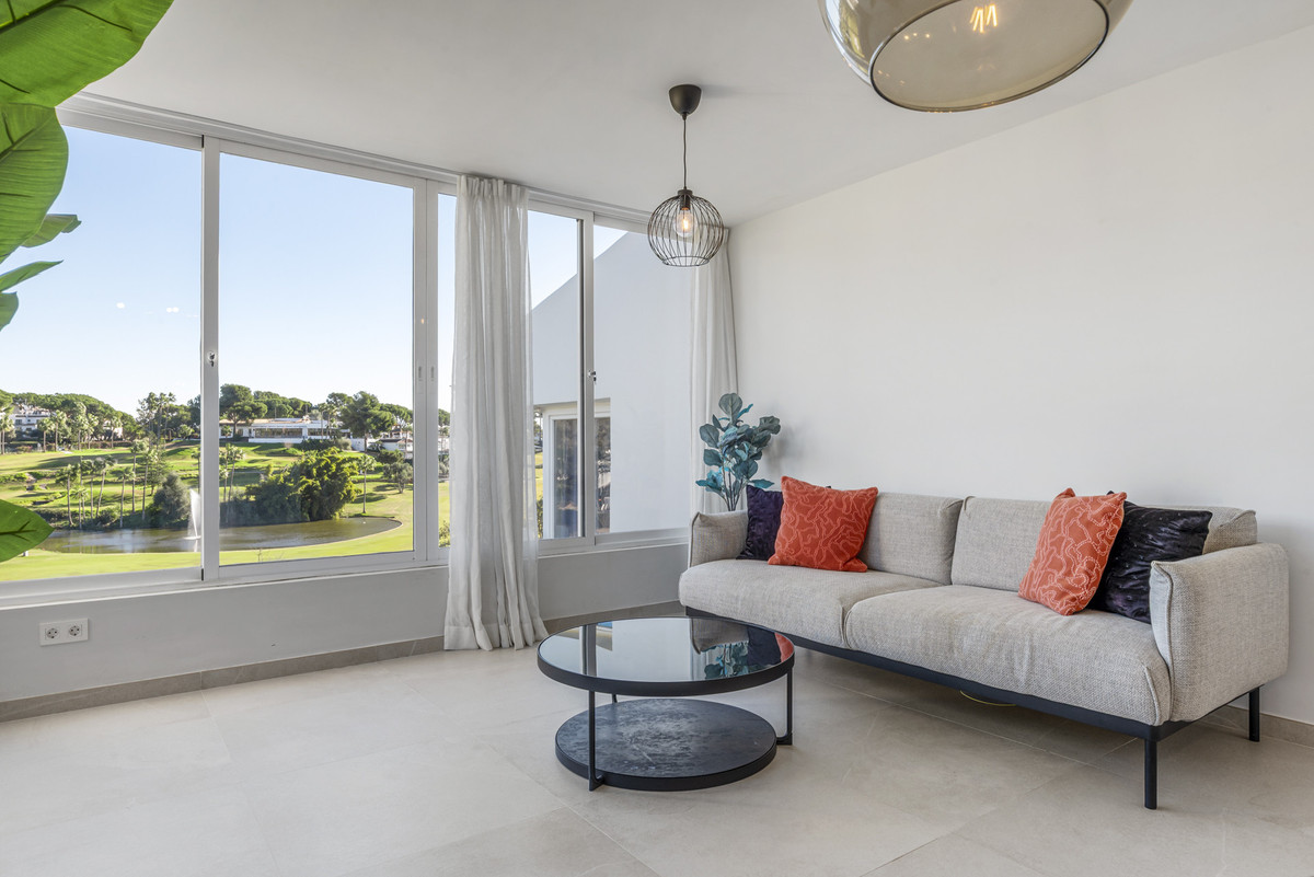 Appartement te koop in Nueva Andalucía | 2 slaapkamers H5272678