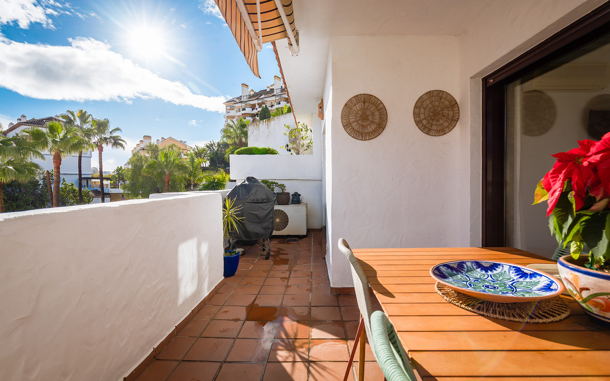 Appartement te koop in Nueva Andalucía | 3 slaapkamers H5274439