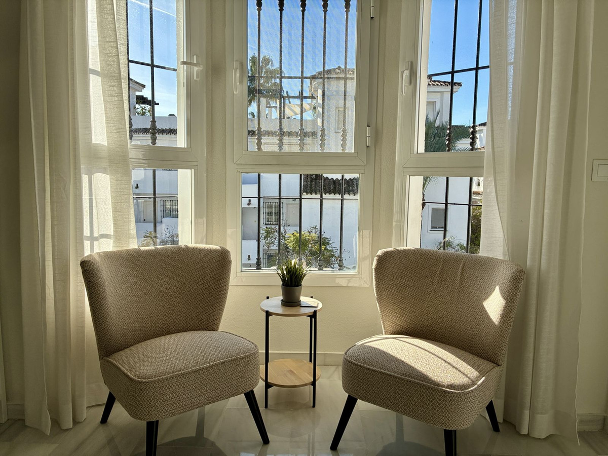 Appartement te koop in Nueva Andalucía | 2 slaapkamers H5274808