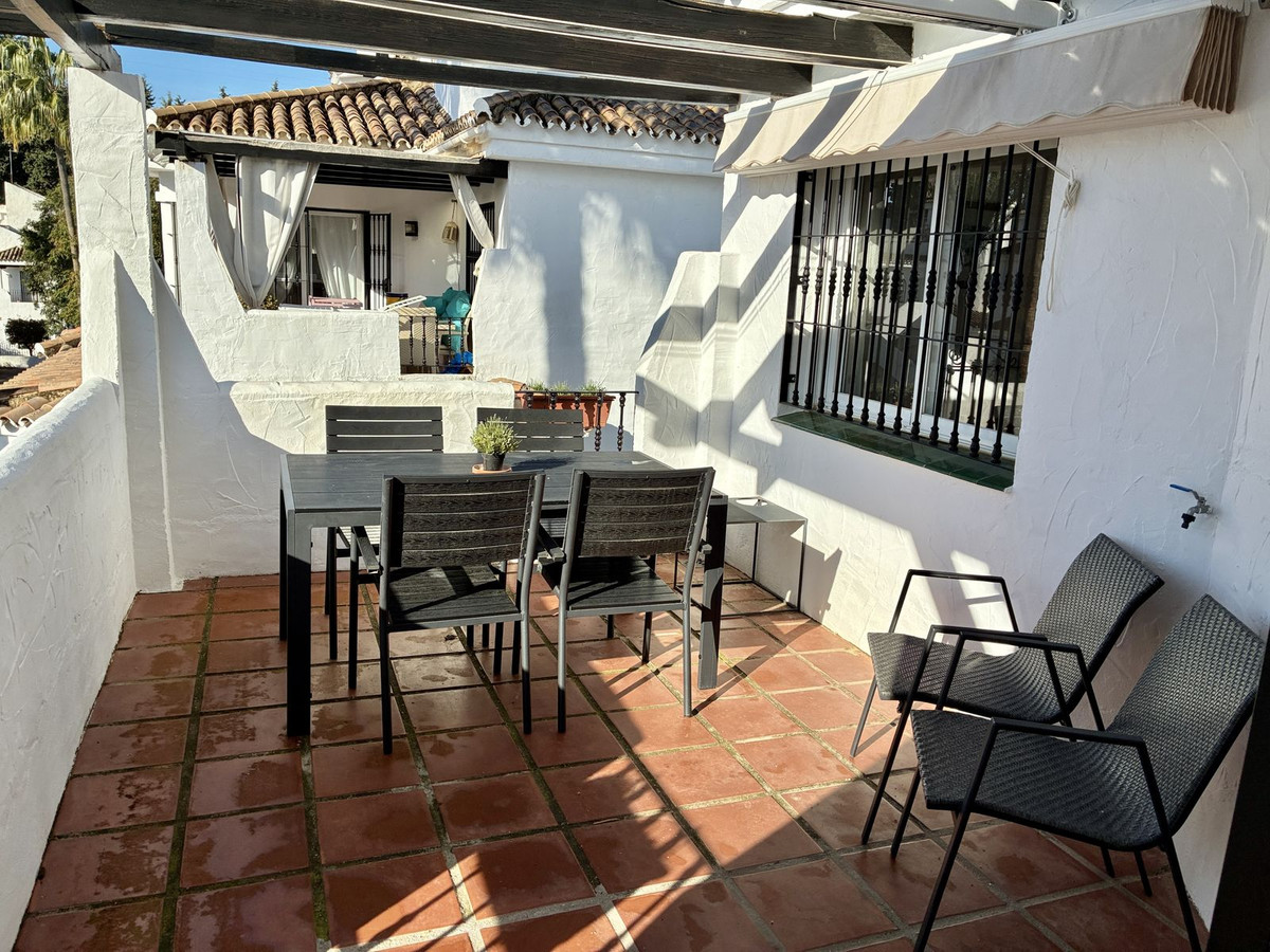 Appartement te koop in Nueva Andalucía | 2 slaapkamers H5274808
