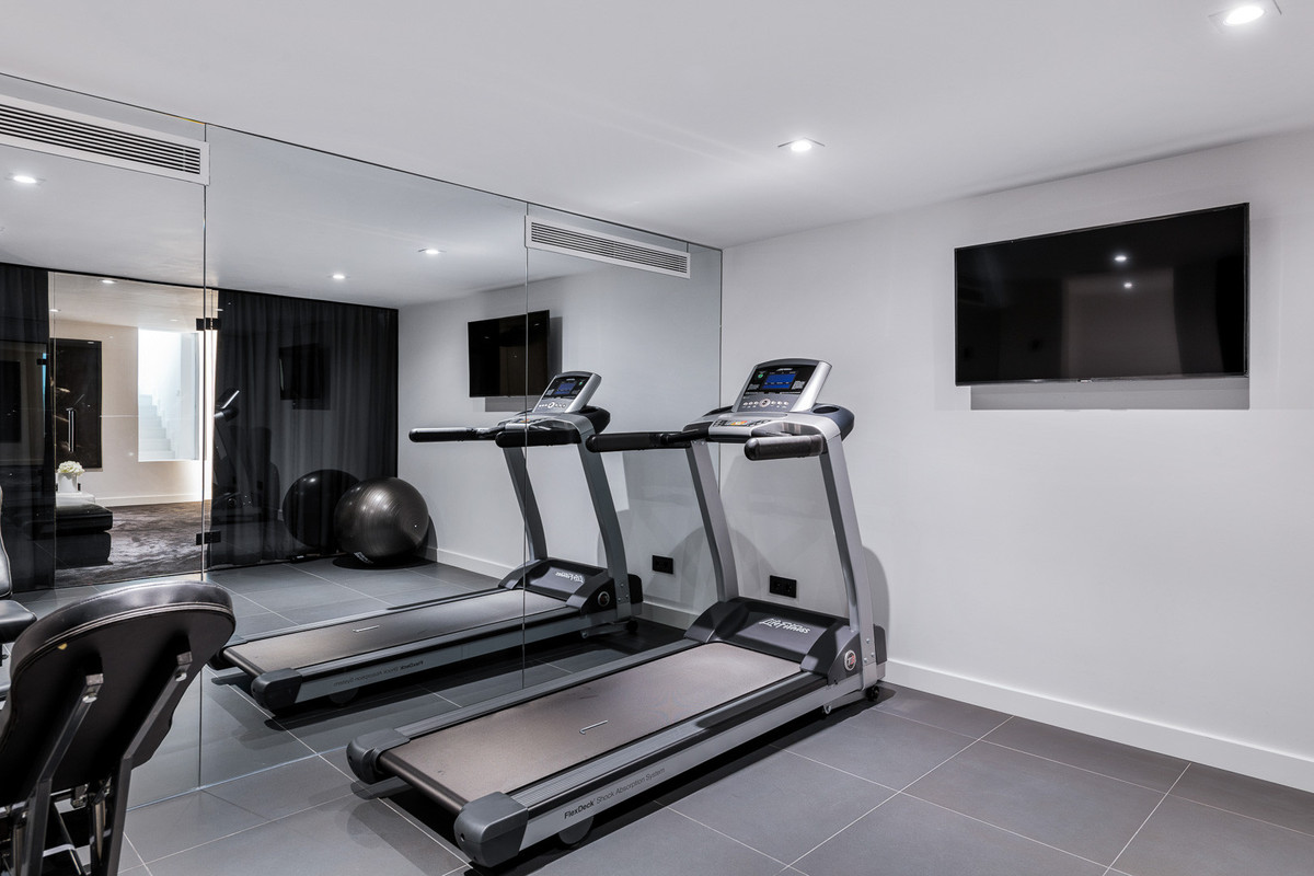 Huis te koop in Nueva Andalucía | 6 slaapkamers H5283235