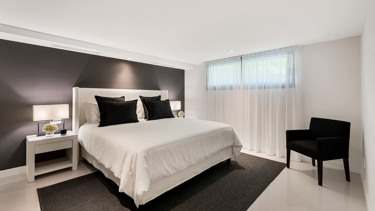 Huis te koop in Nueva Andalucía | 6 slaapkamers H5283235