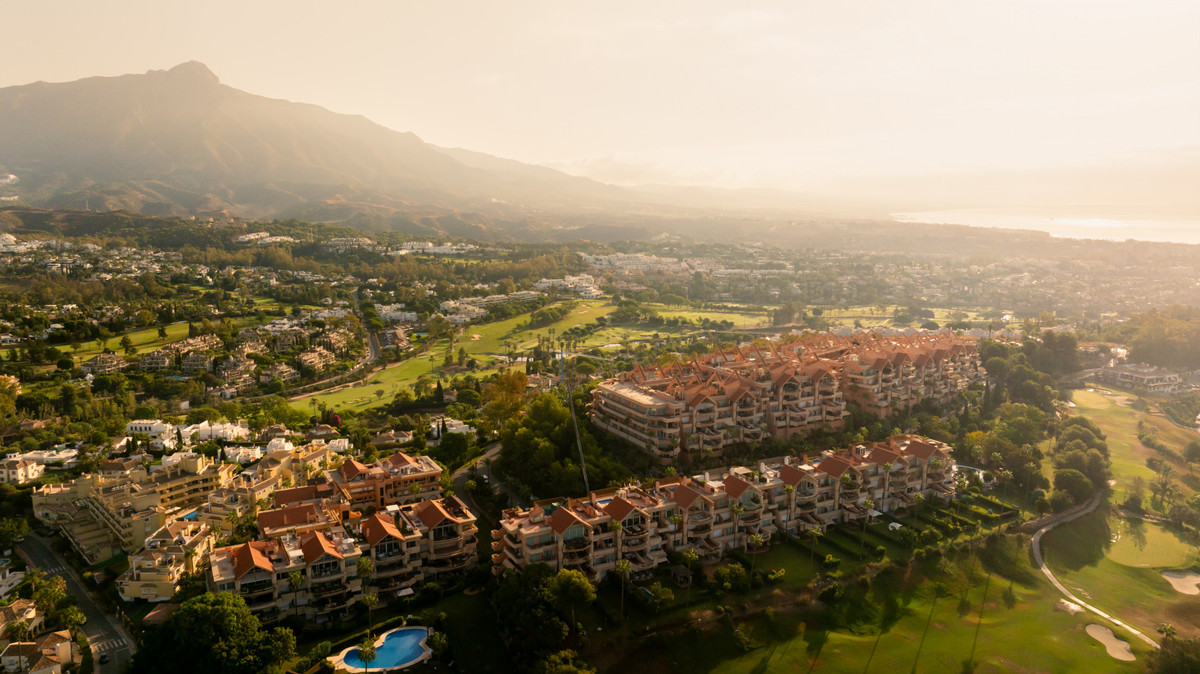 Huis te koop in Nueva Andalucía | 3 slaapkamers H5283343