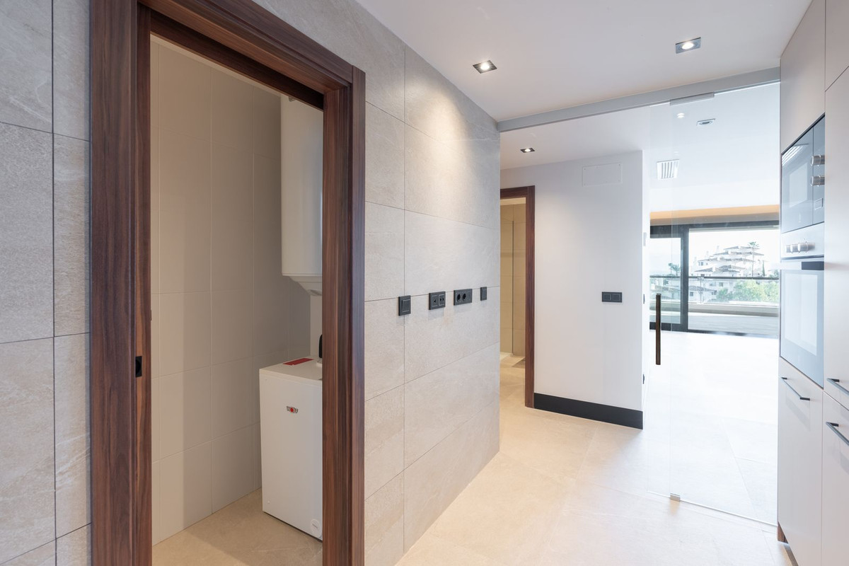 Appartement te koop in Nueva Andalucía | 2 slaapkamers H5285851