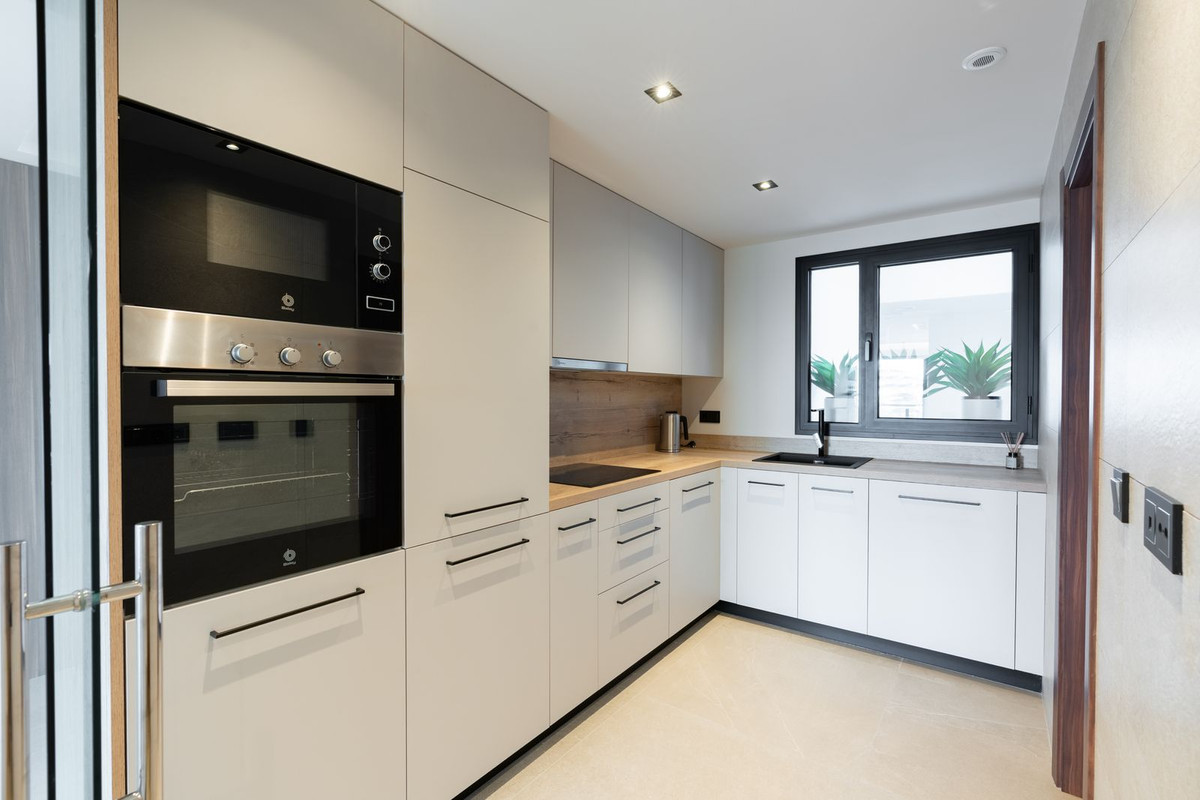 Appartement te koop in Nueva Andalucía | 2 slaapkamers H5285851