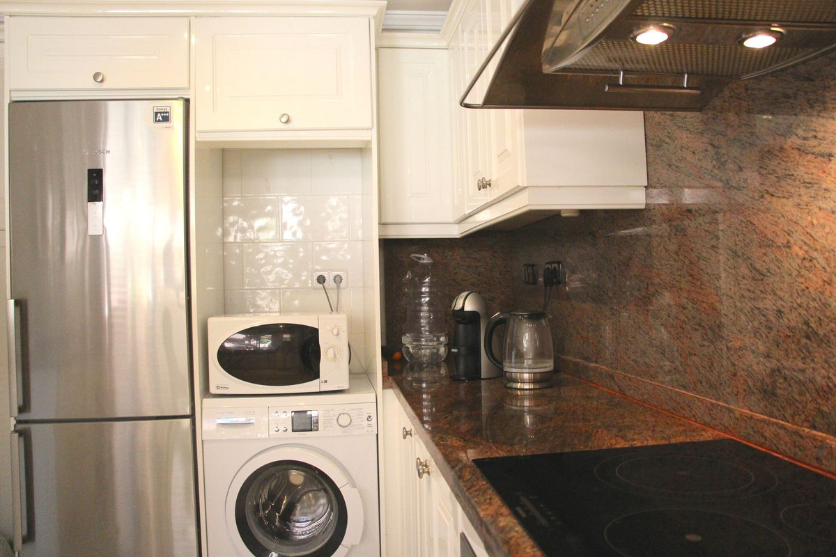 Appartement te koop in Nueva Andalucía | 4 slaapkamers H5286220