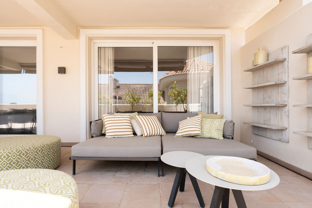 Duplex te koop in Nueva Andalucía | 4 slaapkamers H5286649