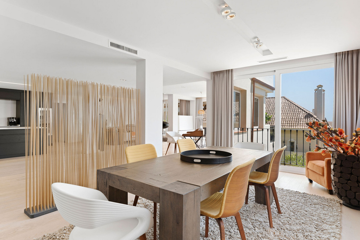 Duplex te koop in Nueva Andalucía | 4 slaapkamers H5286649