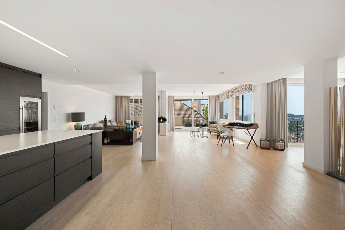 Duplex te koop in Nueva Andalucía | 4 slaapkamers H5286649