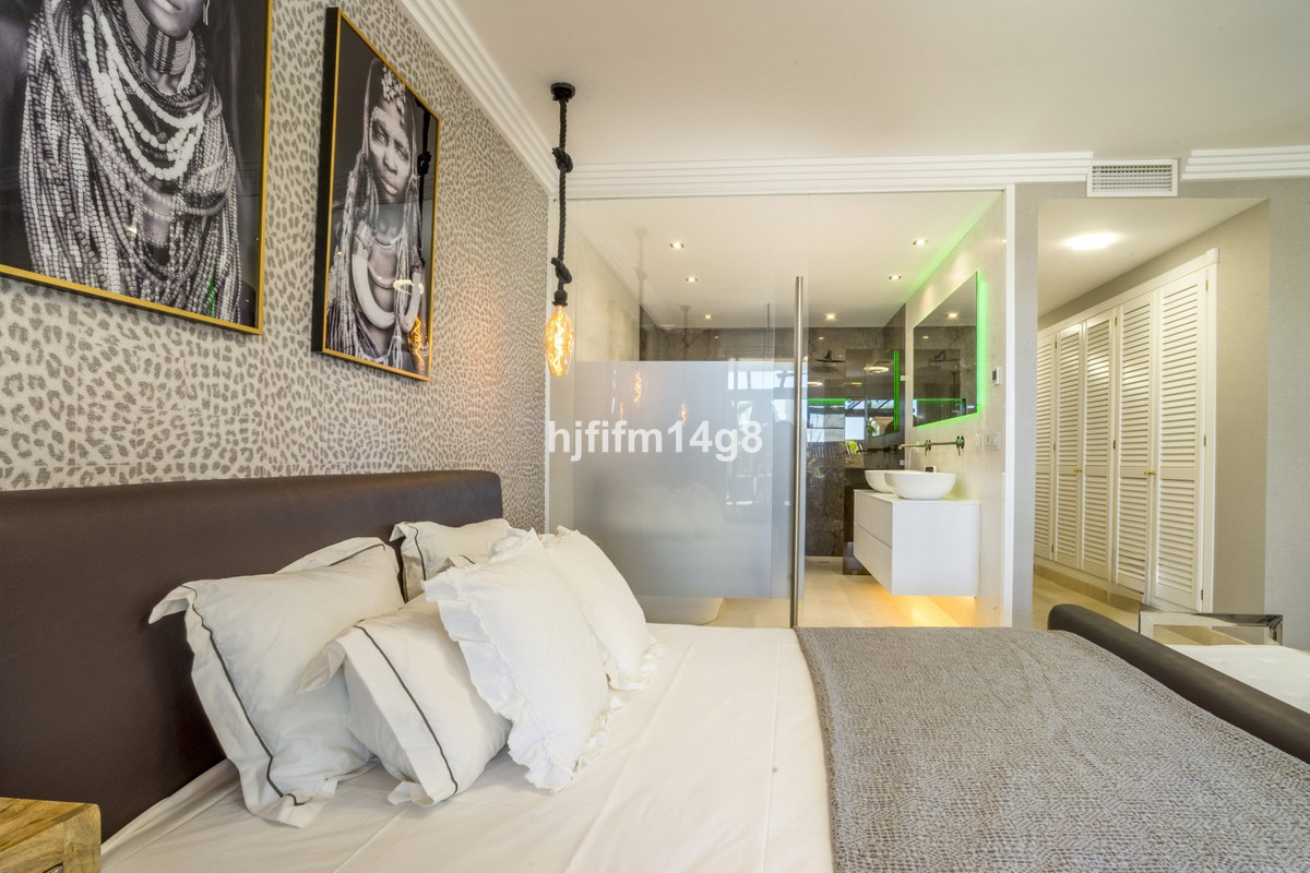 Appartement te koop in Nueva Andalucía | 2 slaapkamers H5287393