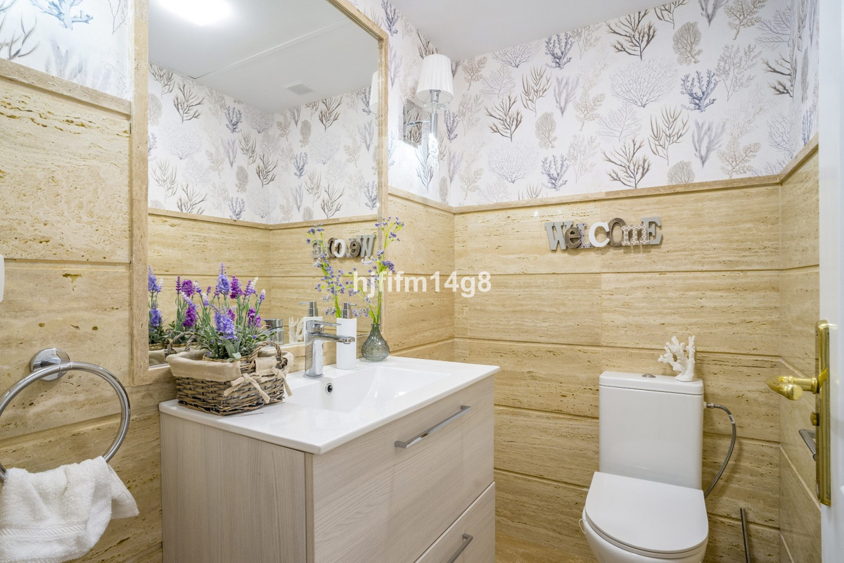 Appartement te koop in Nueva Andalucía | 2 slaapkamers H5287393