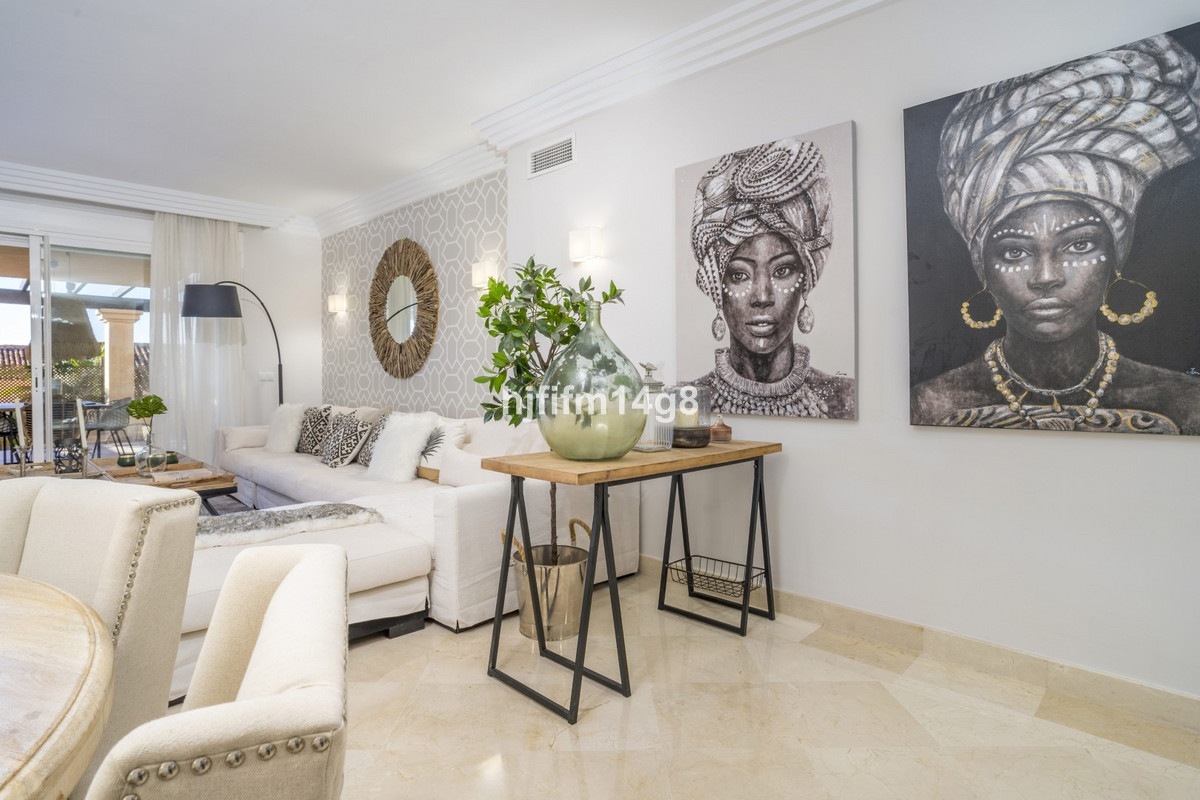 Appartement te koop in Nueva Andalucía | 2 slaapkamers H5287393