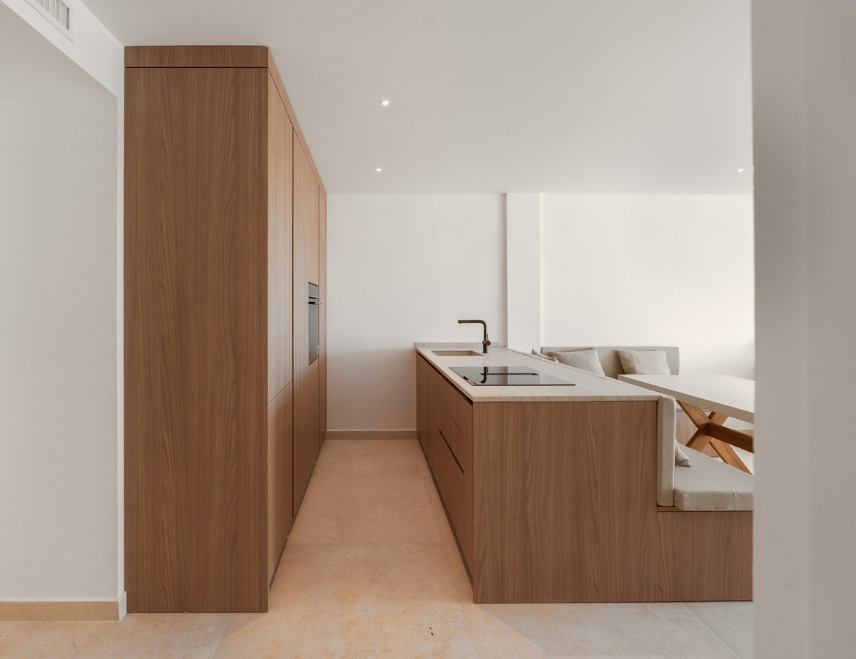 Appartement te koop in Nueva Andalucía | 3 slaapkamers H5288236