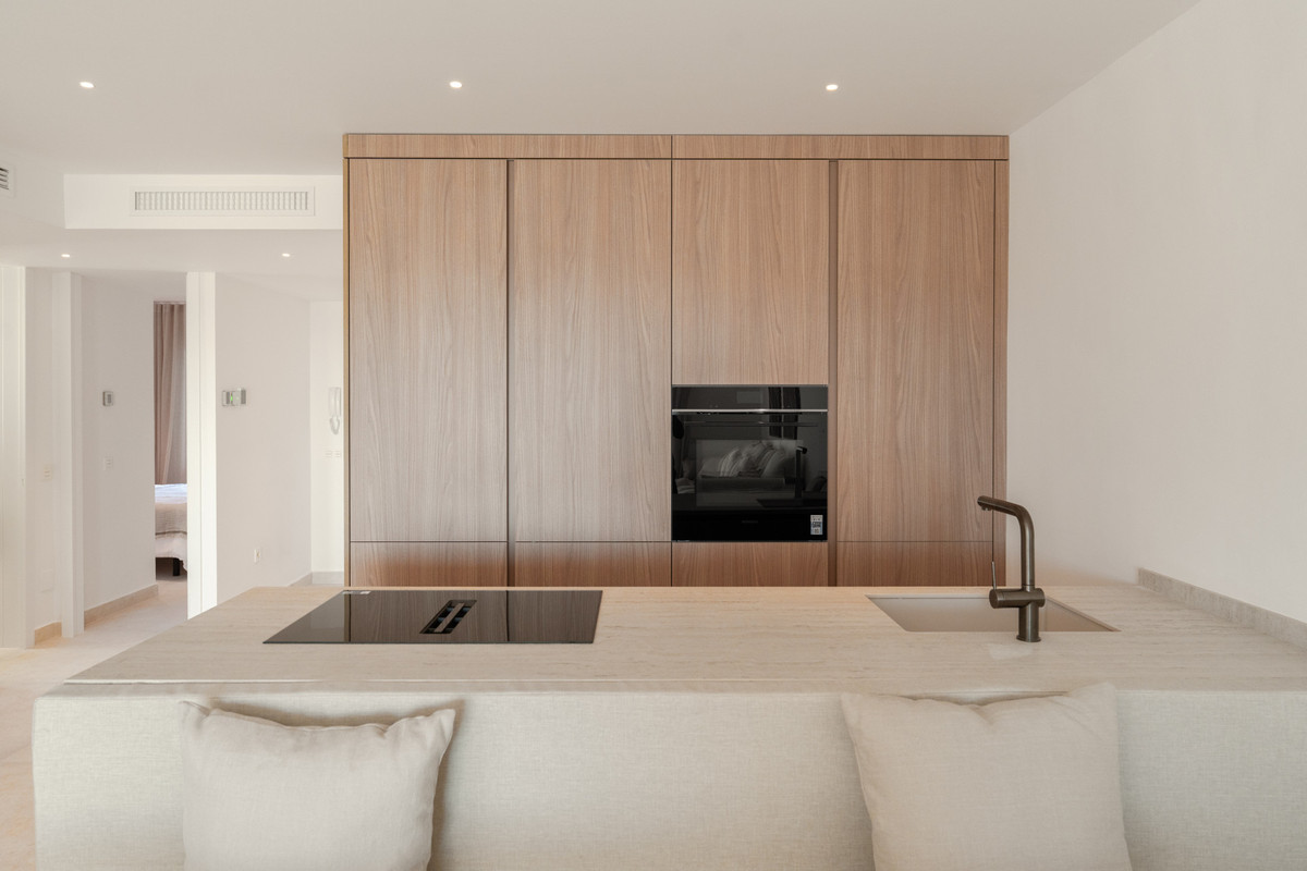 Appartement te koop in Nueva Andalucía | 3 slaapkamers H5288236