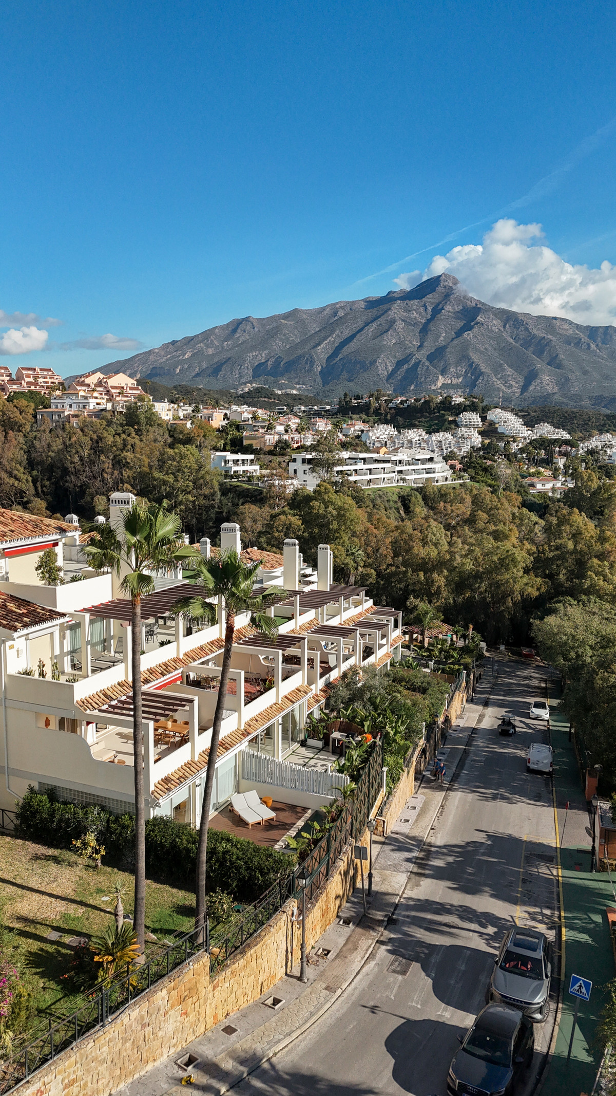 Appartement te koop in Nueva Andalucía | 3 slaapkamers H5288236