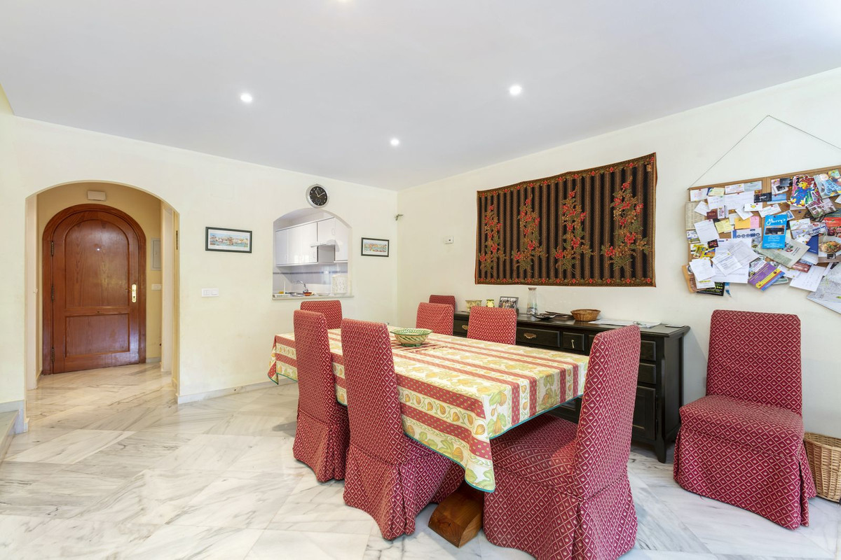 Huis te koop in Nueva Andalucía | 3 slaapkamers H5288623