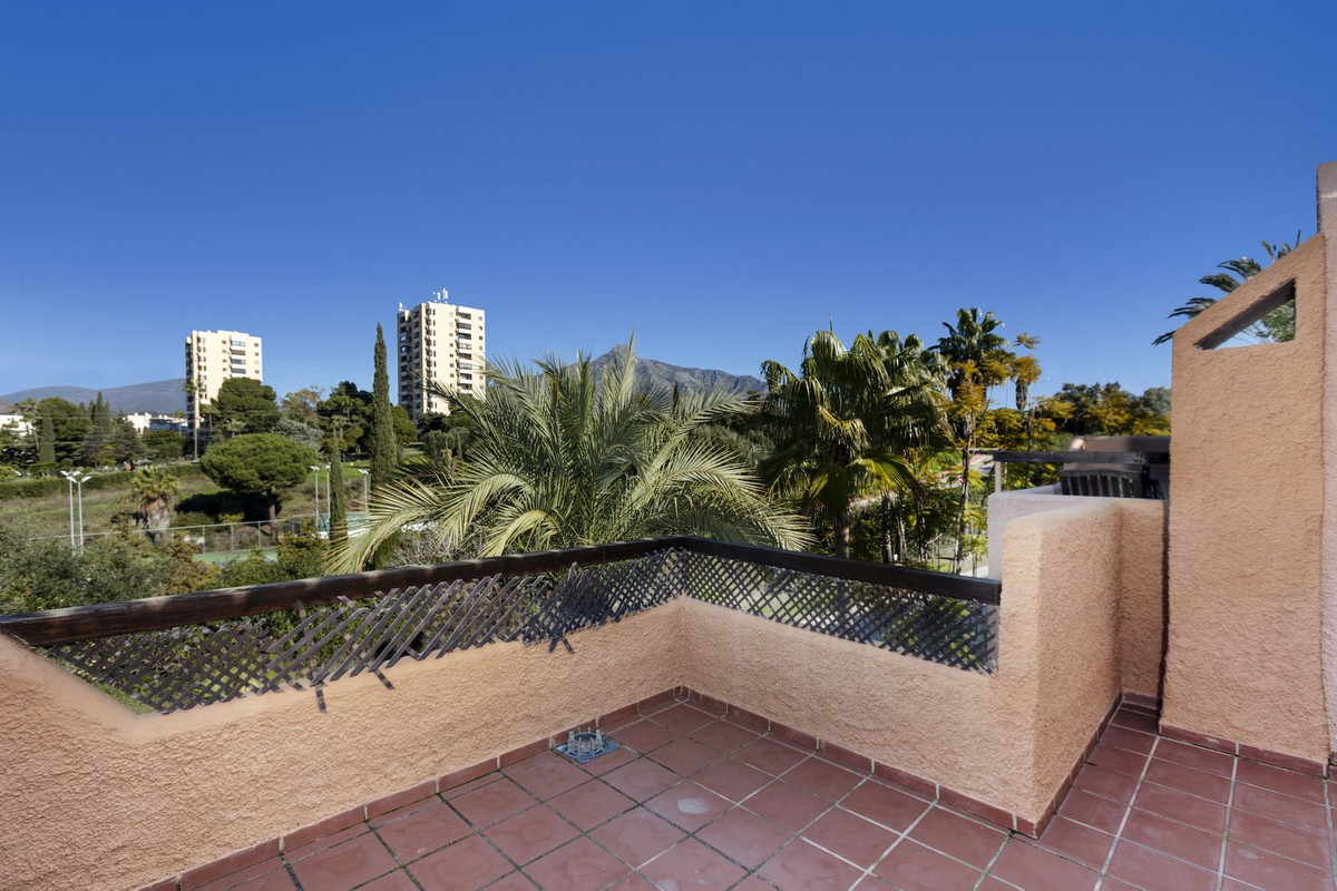 Huis te koop in Nueva Andalucía | 3 slaapkamers H5288623