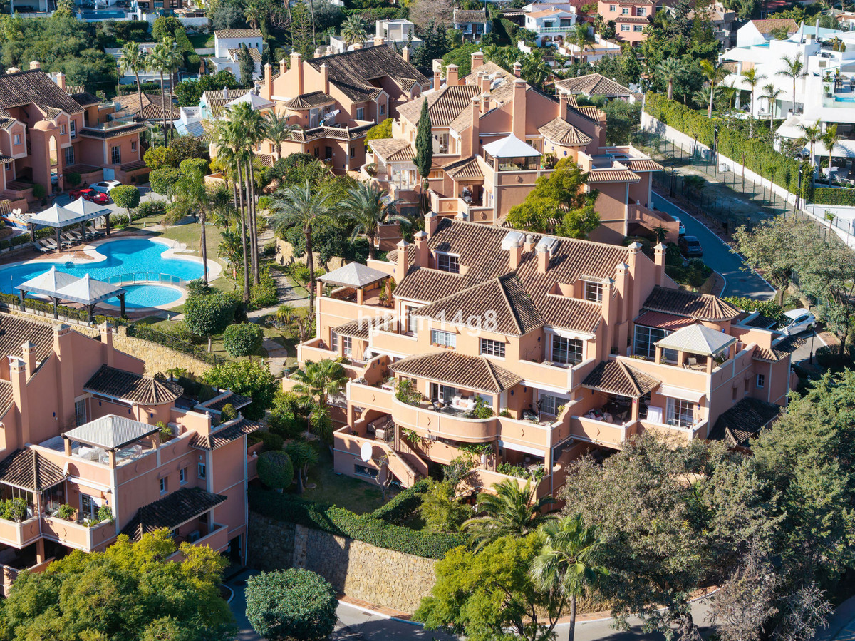 Appartement te koop in Nueva Andalucía | 4 slaapkamers H5289007