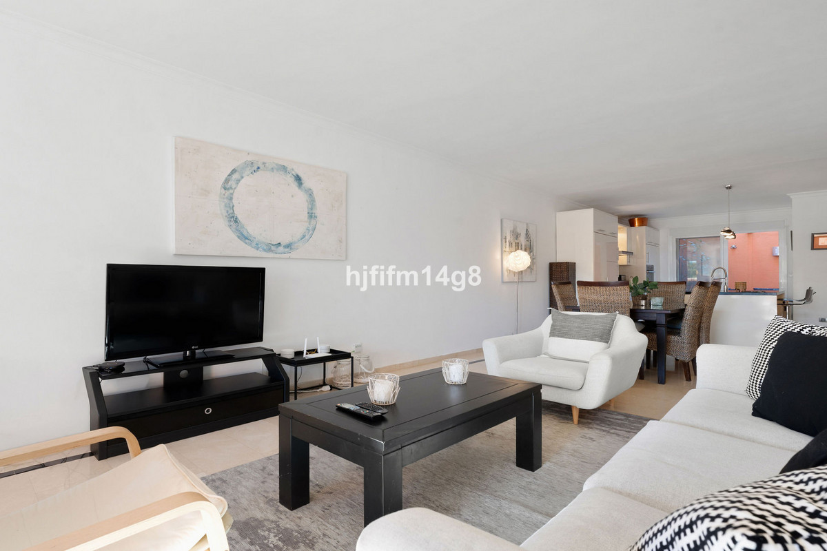 Appartement te koop in Nueva Andalucía | 4 slaapkamers H5289007