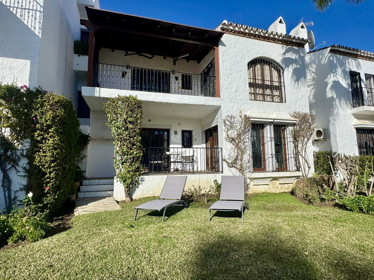 Appartement te koop in Nueva Andalucía | 3 slaapkamers H5289586