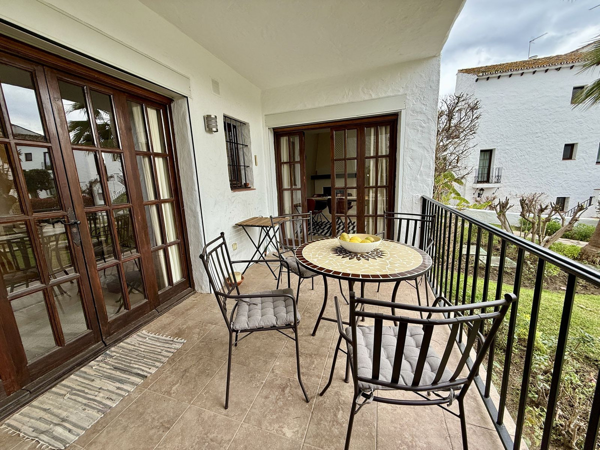 Appartement te koop in Nueva Andalucía | 3 slaapkamers H5289586