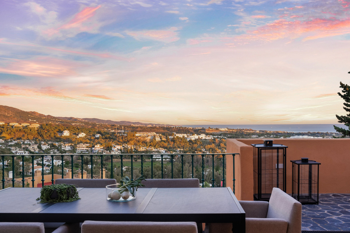 Appartement te koop in Nueva Andalucía | 4 slaapkamers H5289895