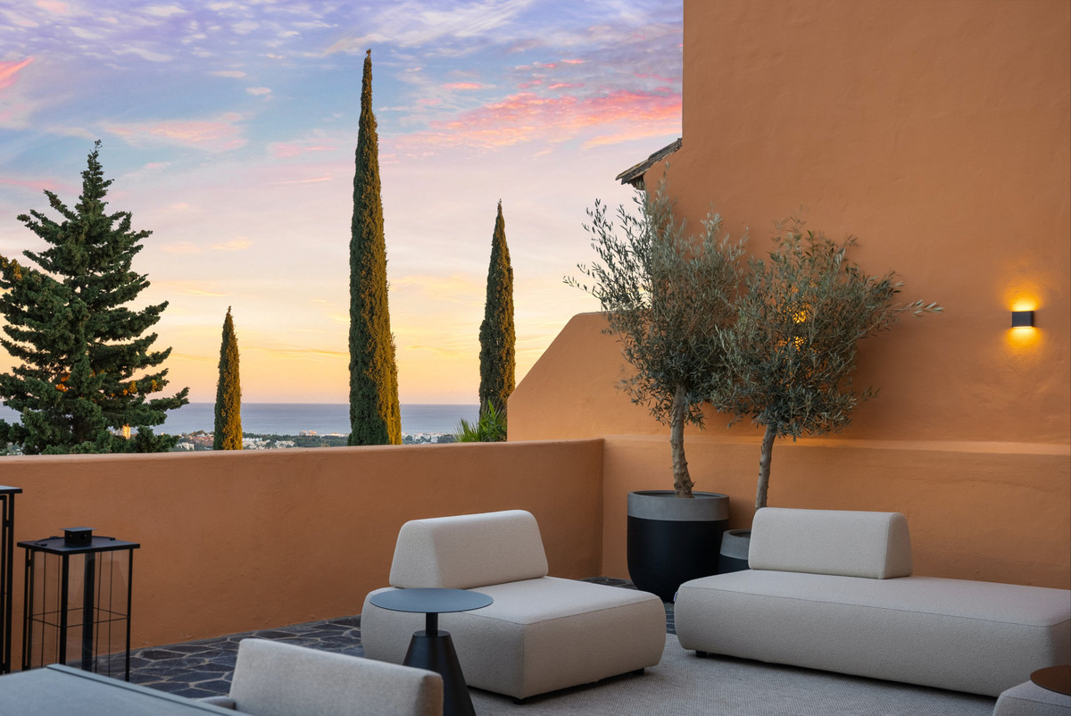 Appartement te koop in Nueva Andalucía | 4 slaapkamers H5289895