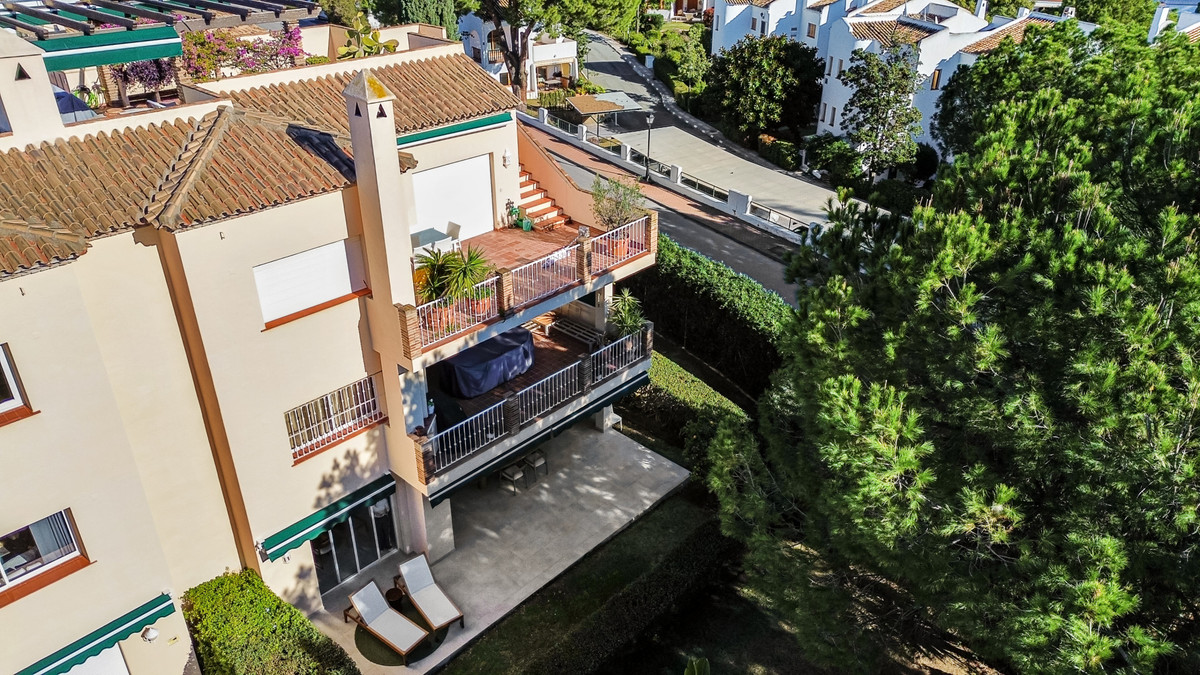 Appartement te koop in Nueva Andalucía | 3 slaapkamers H5290000