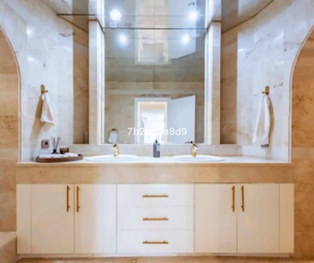 Huis te koop in Nueva Andalucía | 3 slaapkamers H5292208