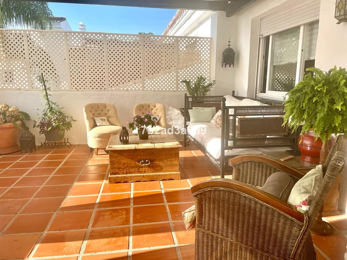 Appartement te koop in Nueva Andalucía | 2 slaapkamers H5293033