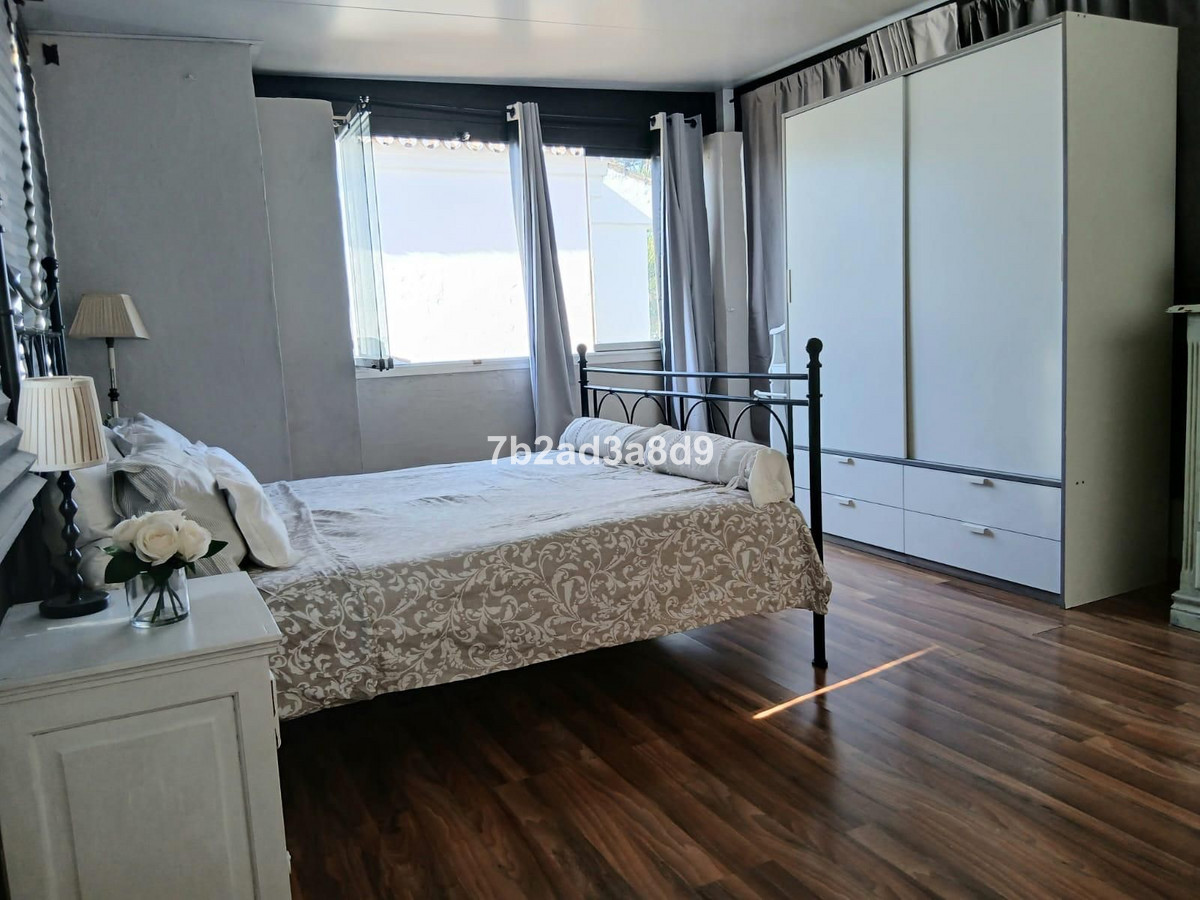 Appartement te koop in Nueva Andalucía | 2 slaapkamers H5293033