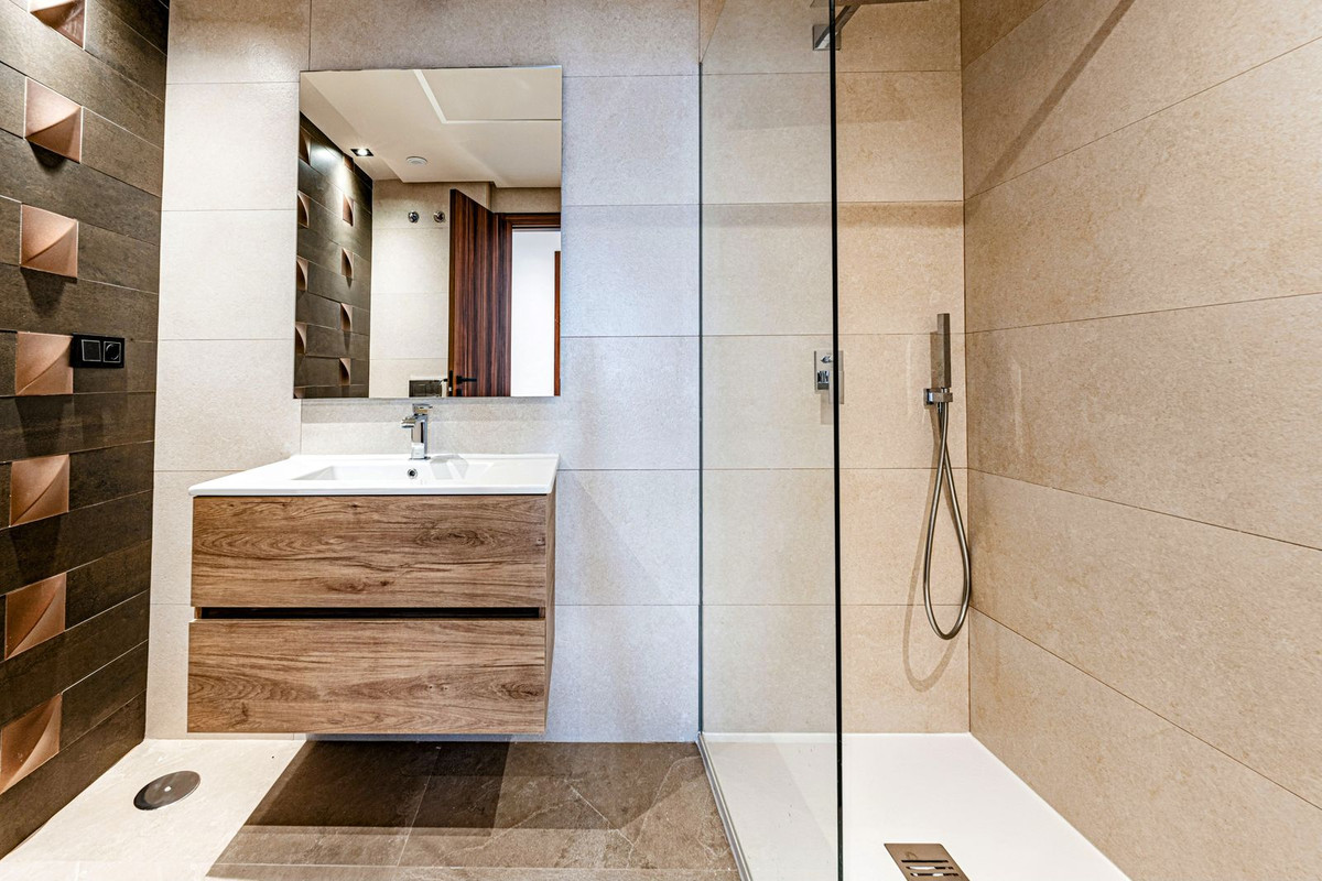 Appartement te koop in Nueva Andalucía | 3 slaapkamers H5293786