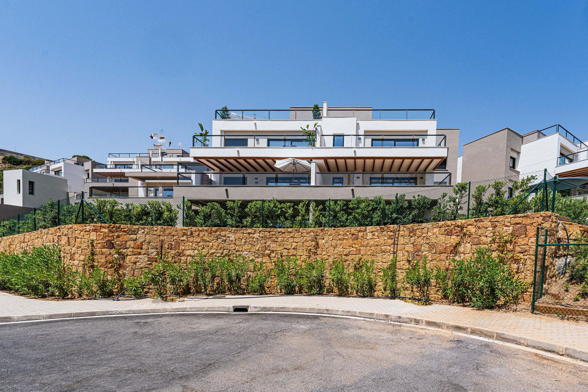 Appartement te koop in Nueva Andalucía | 3 slaapkamers H5293786