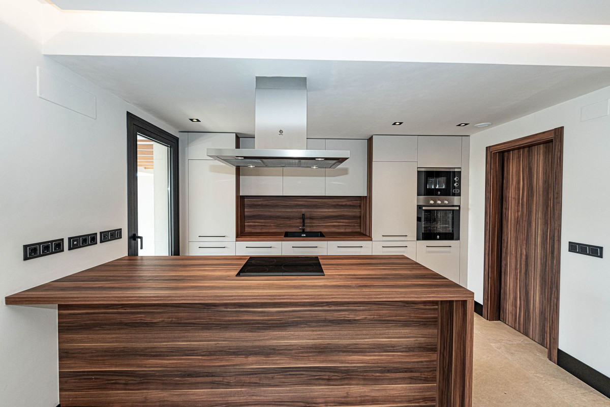 Appartement te koop in Nueva Andalucía | 3 slaapkamers H5293786